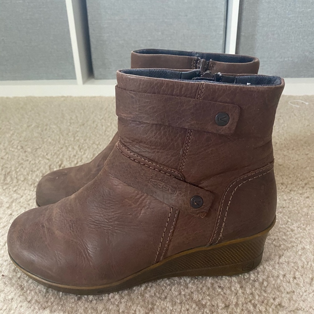Keen Leather Wedge Boots